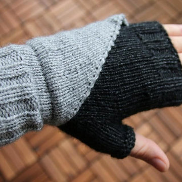 Mrs.Mumpitz' Black&White Mittens