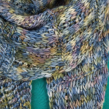 Adstock shawl