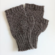Finely Knit Diamond Mitts