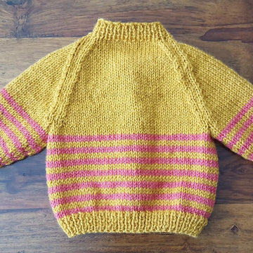 Juniper - 8ply raglan cardigan