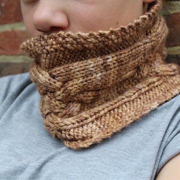 Criss Cross Cabled Cowl