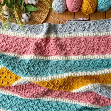 Dancing Peaks Blanket