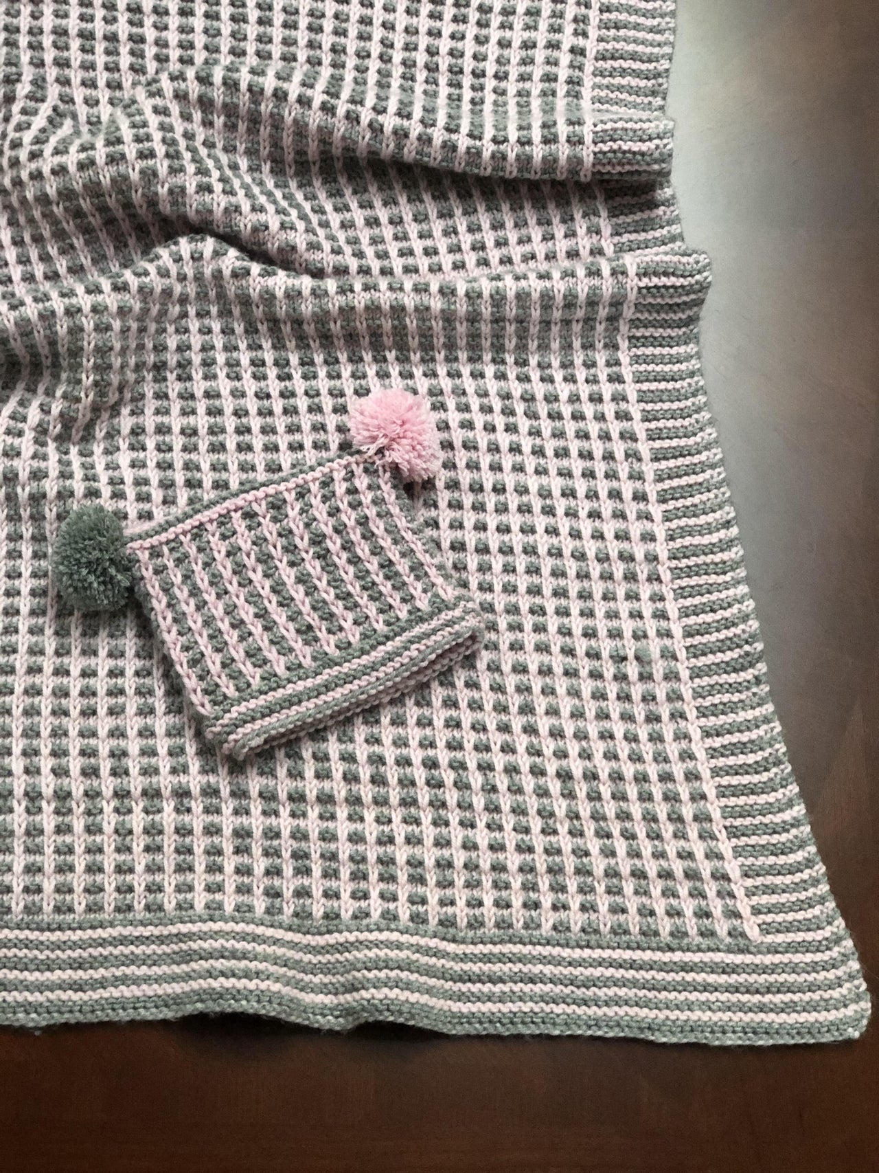Ava's Blanket & Hat Set