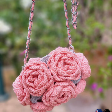 Mobile phone crossbody bag with 3D rose granny square crochet pattern T28