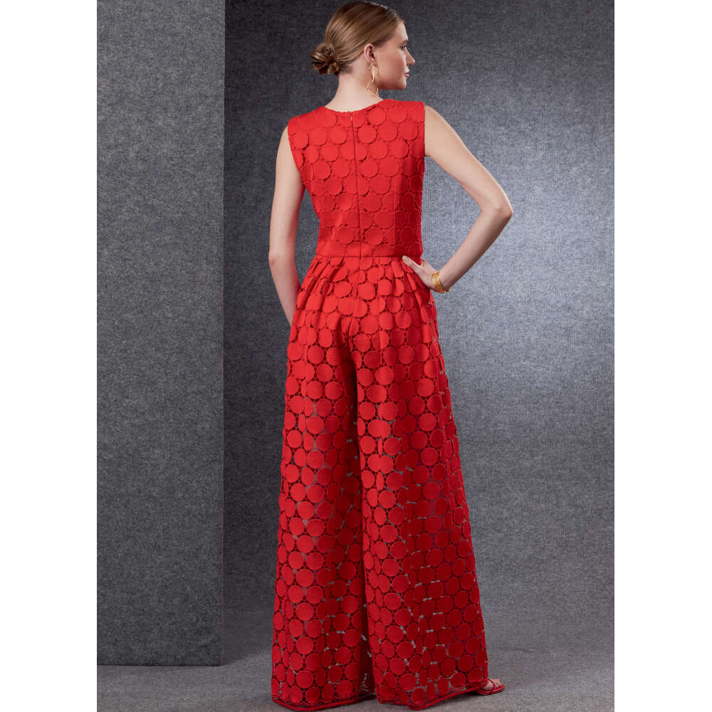 Vogue Misses' & Misses' Petite Jumpsuit V1806 - Sewing Pattern