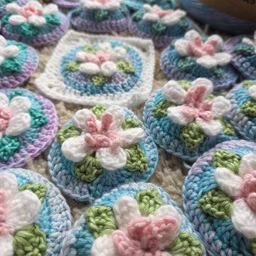Soft Bundle of Blooms Baby Blanket