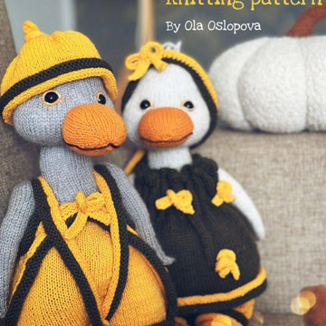 Knitting toy clothes for goose