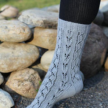 Leafy lace socks