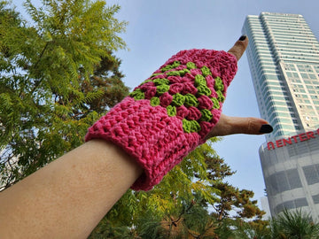 Mirabella Fingerless Gloves