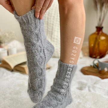 Cable fuzzy socks