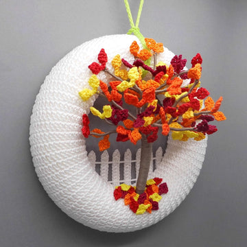 Autumn tree wreath for doors & walls - easy from scraps of yarn