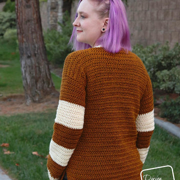 Sally Skulls Pullover
