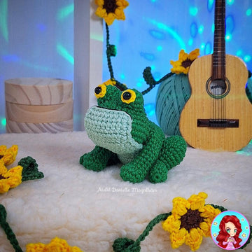 Stitch “Experiment 626” with Frog – Amigurumi Crochet Pattern (PDF Digital)