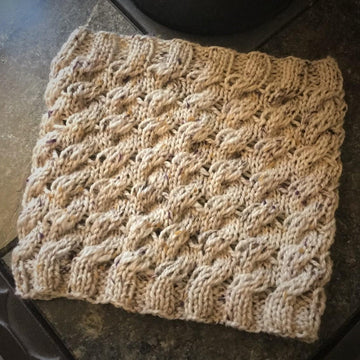 Meandrous Cowl
