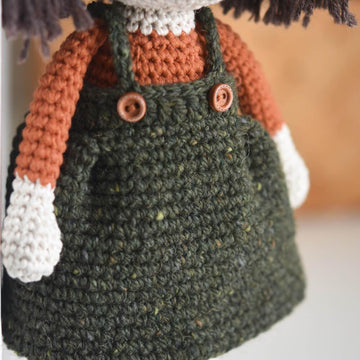 Leena doll