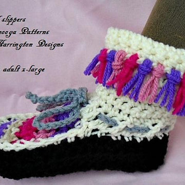 2039- FRINGED slippers