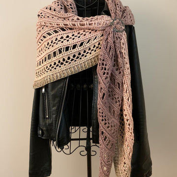 Flat Triangular Scarf "Delia"