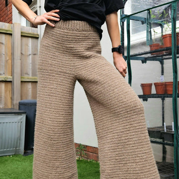 Wide leg pants
