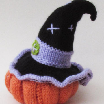 Halloween Witches Hat and Pumpkin Chocolate Orange Cosy