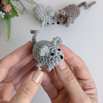 Crochet mouse pattern, easy crochet amigurumi pattern, crochet animals plush pattern
