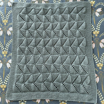 ZigZag Baby Blanket
