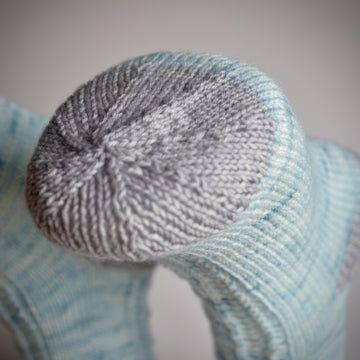 Spring Tide Socks