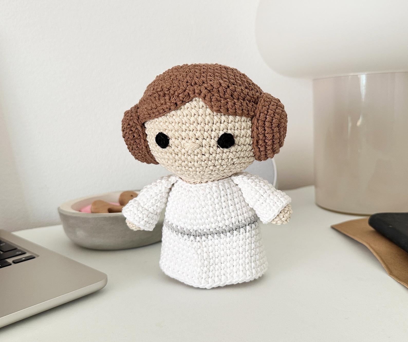 Princess Leia crochet pattern