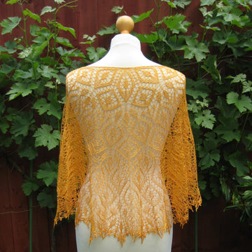 Tiara shawl