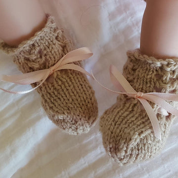 Celeste - 8ply booties and mittens