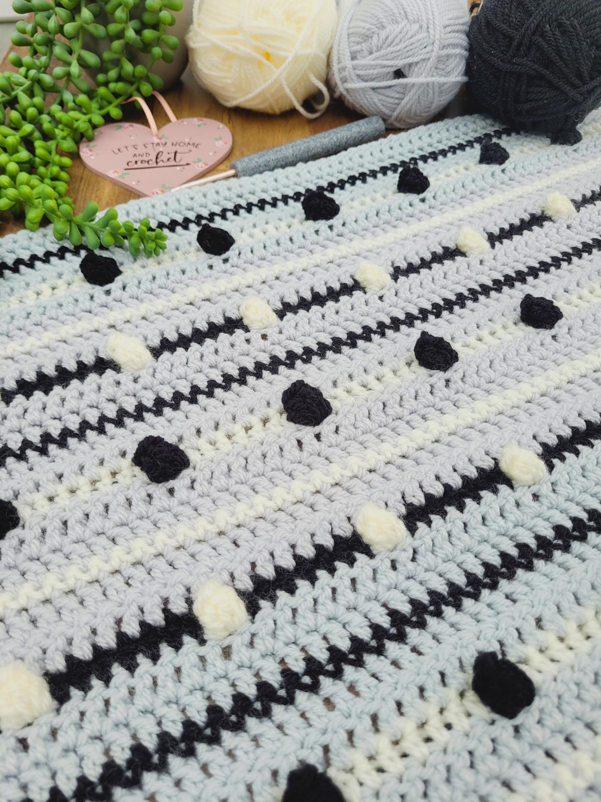 Dotty Dash Blanket