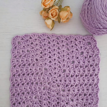 Iris Stitch In a Square Hotpad