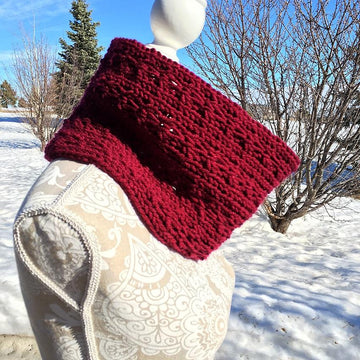 Chunky Lacy Infinity Scarf