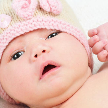Isabelle Hat and Flower Shoes - Little Cupcakes - Bc09
