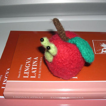 Teacher's Pet Apple