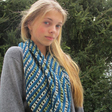 Belle Linee Cowl