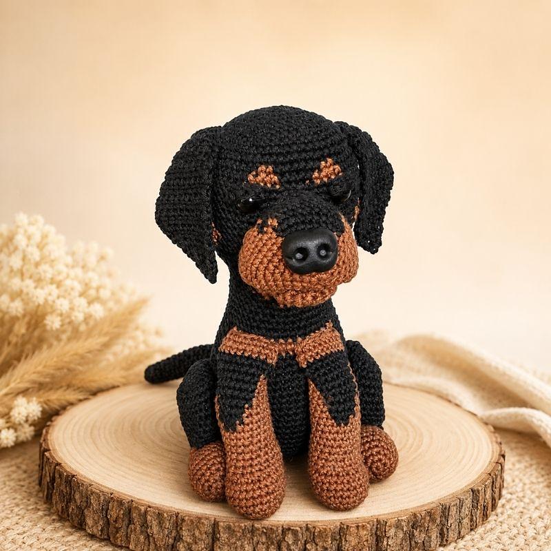 Amigurumi Rottweiler Rosi