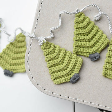 Christmas tree garland