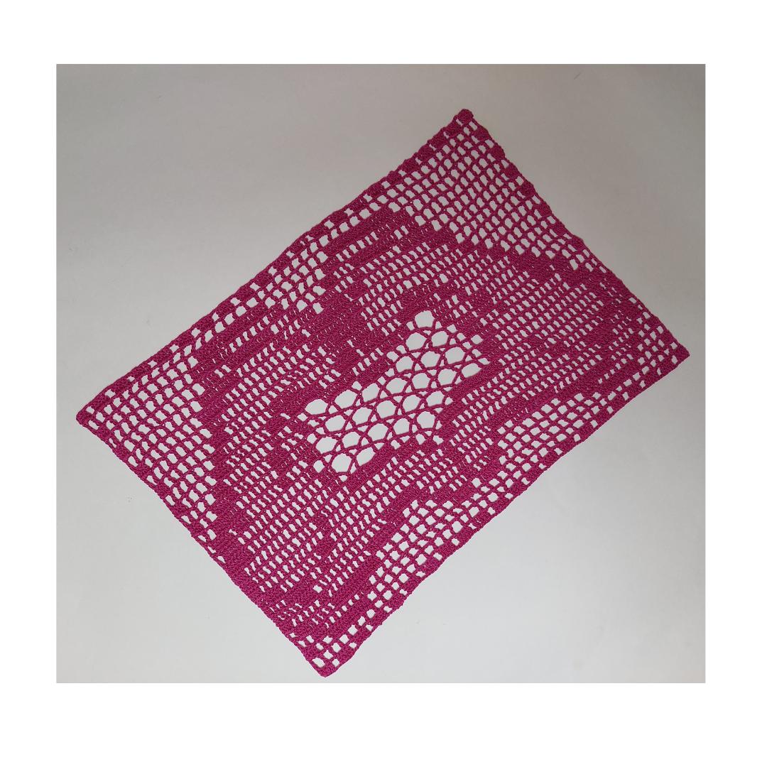 Crochet pattern heart filet