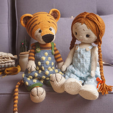 Crochet Pattern Bobble overalls for toys