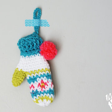 Fair Isle Mini-Mitten Ornament (2015037)