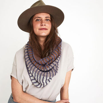 Gradient Ribbed Cowl