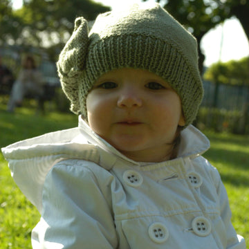Girl hat with bow
