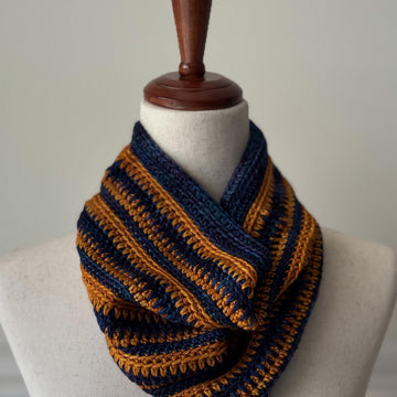 Gilded Twilight Cowl