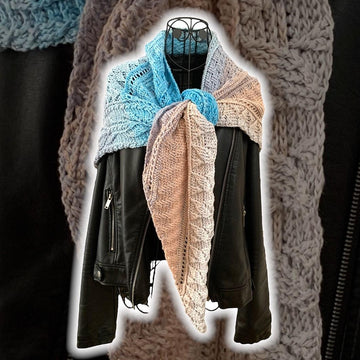Triangular Scarf "Pantariste"