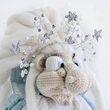 Clothes for a Winter witch