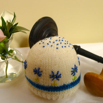 Blue Daisy Premmie Baby Beanie