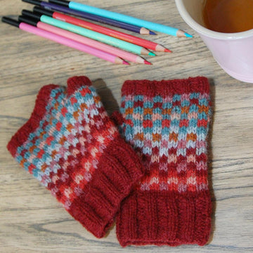 ♥ No Ordinary mitts