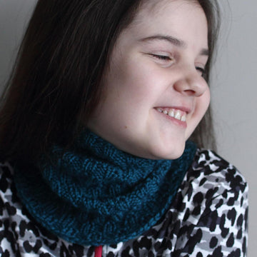 Robin Cowl for DK yarn