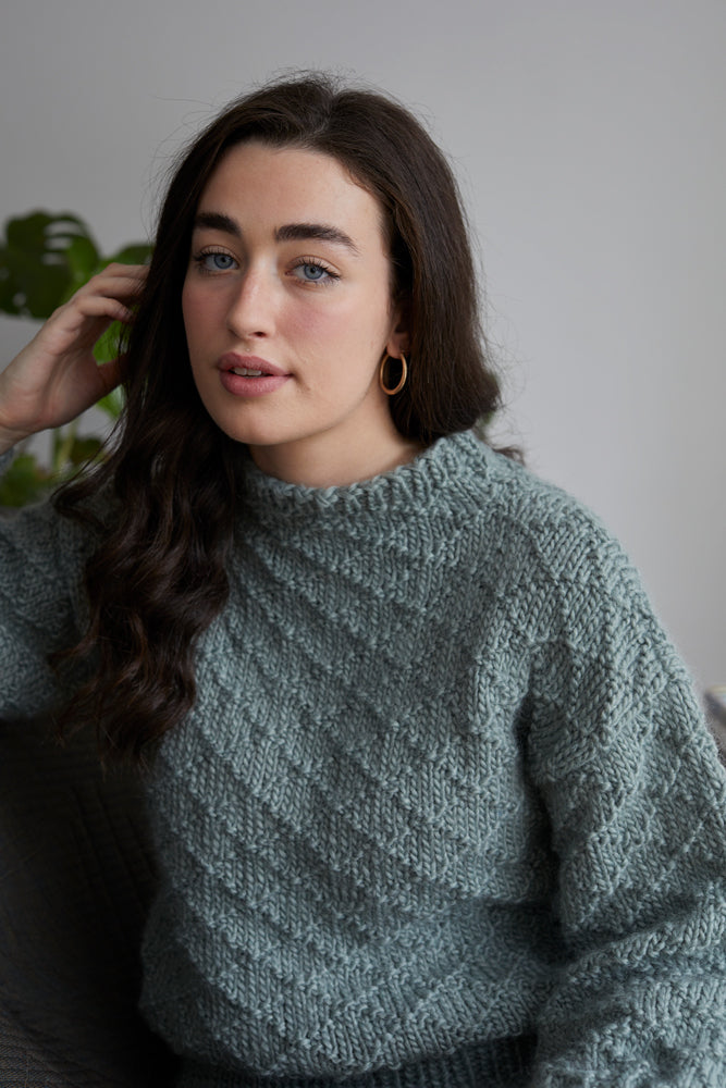 "Eloisa" - Jumper Knitting Pattern Women in Debbie Bliss Merion by Debbie Bliss