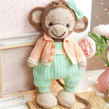 Crochet Doll Clothes Pattern - Outfit Chanel for large toys